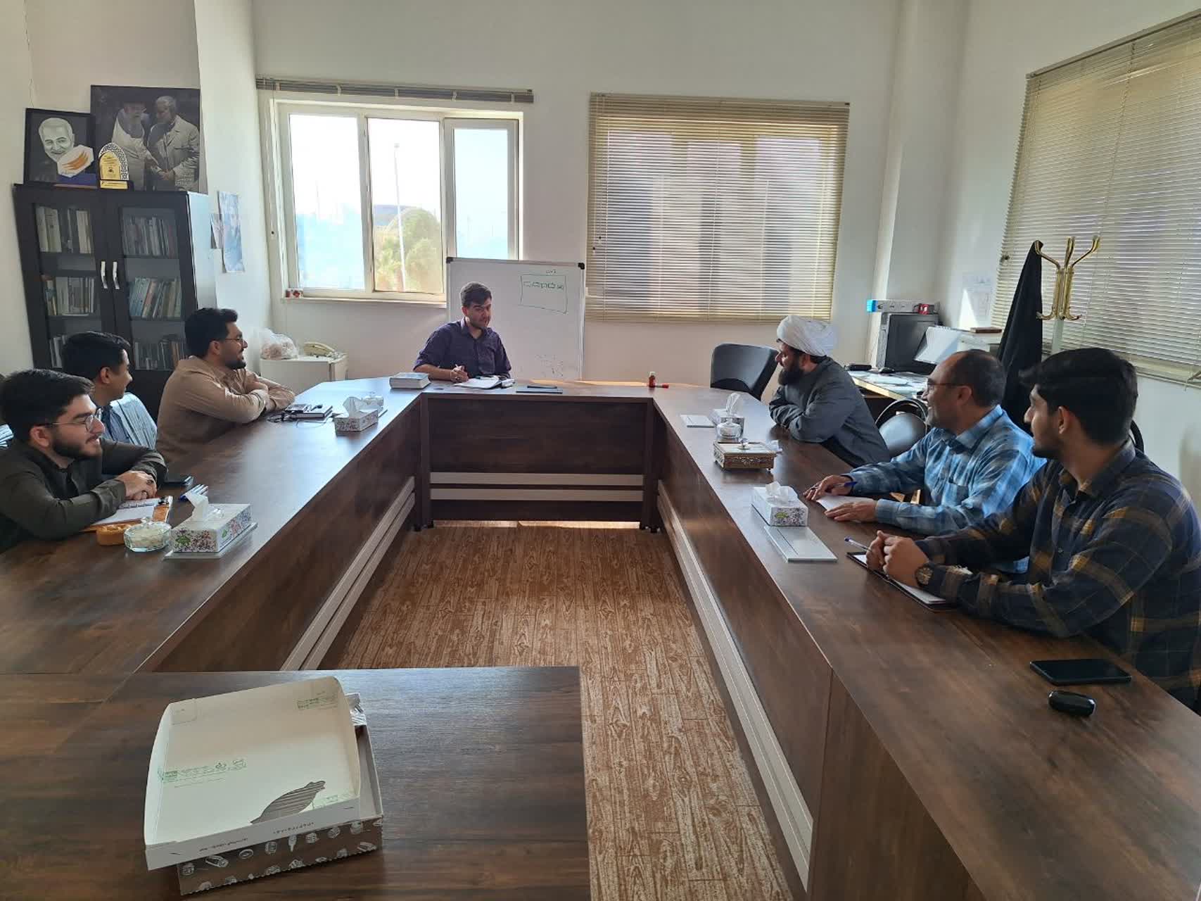 جلسه هم اندیشی مسئولین کانون های دانشجویی برگزار شد